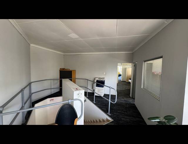 760M² WAREHOUSE FOR SALE IN EASTGATE